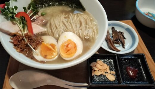 【ラーメン日記】久し振りの鶏白湯とゆで餃子 at トモシビ